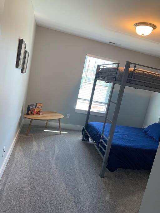Newly Built Townhome Close To The Asheville Sites Candler Bagian luar foto